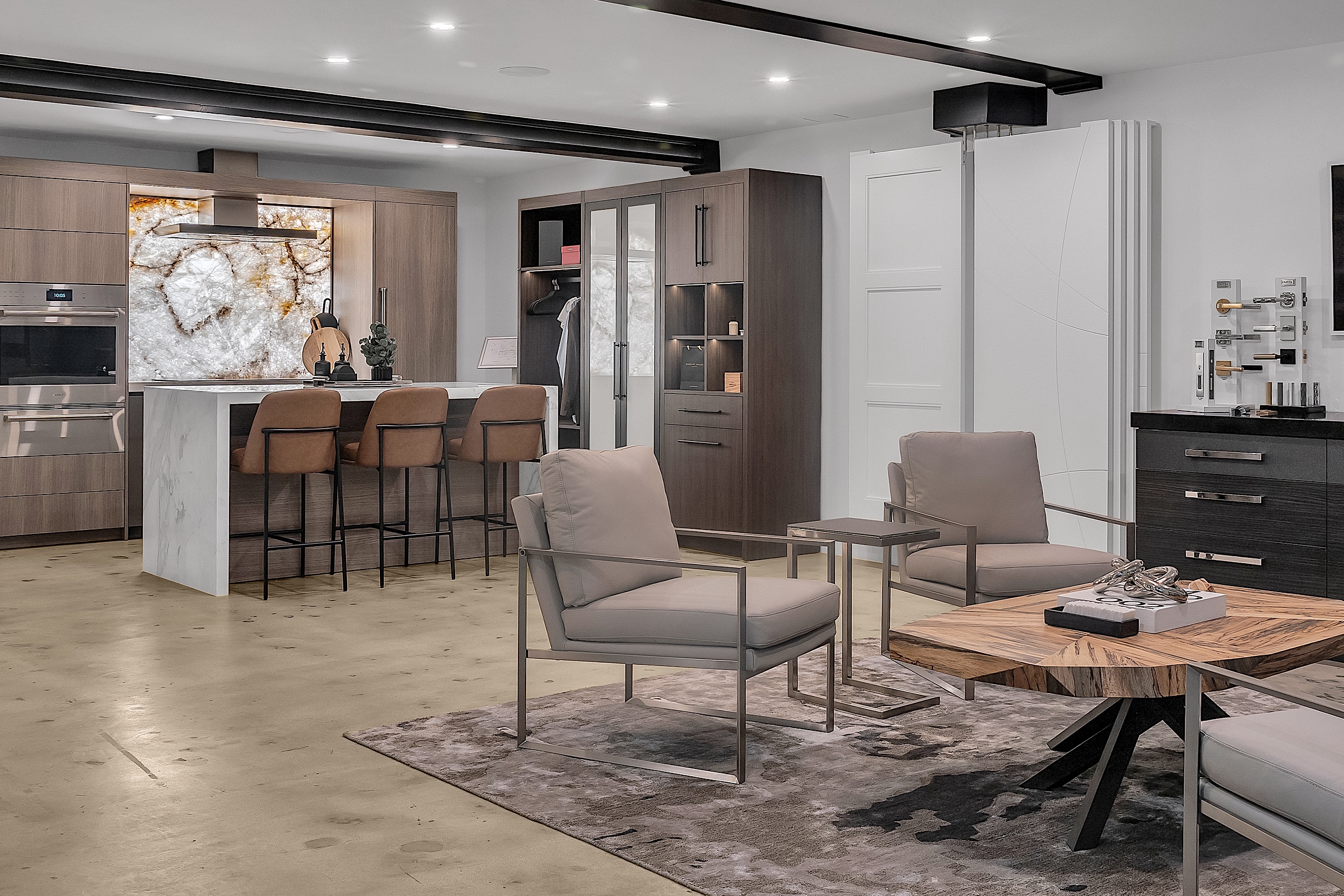 BEM Showroom - 102